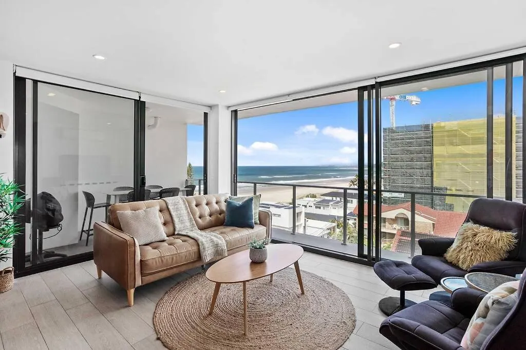 Ocean View Luxury In Periscope Apartment Gold Coast